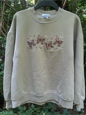 Vintage 90s Endless Designs Embroidered Leopard Butterfly Crewneck Sweatshirt
